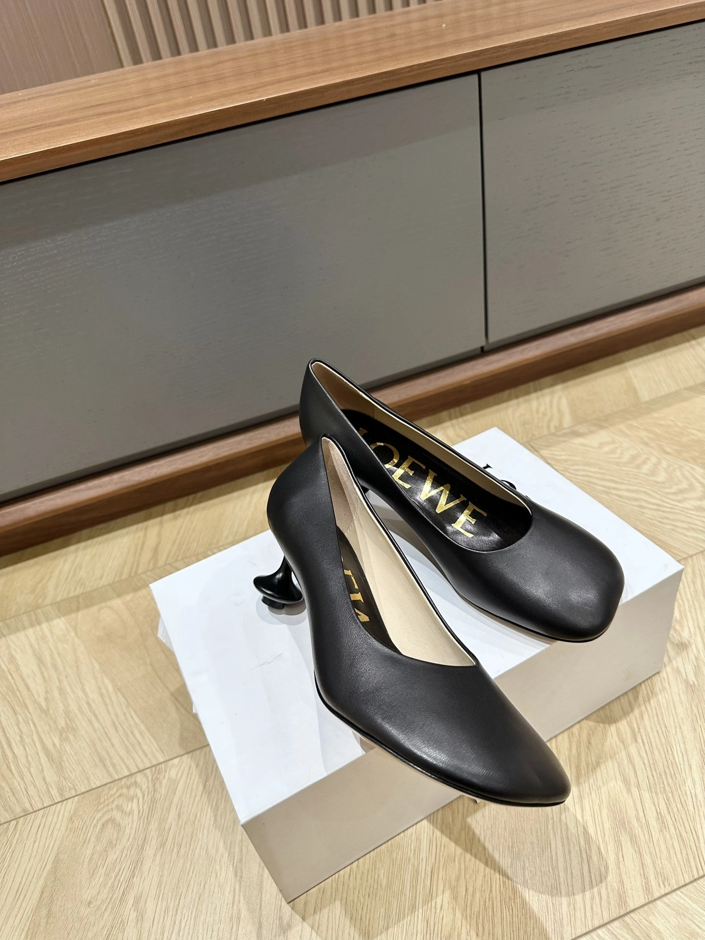 COCO-- 8o5w5 L815S01X78-1100 Calfskin sheepskin Heel height：5.5CM item:E-X000C2010